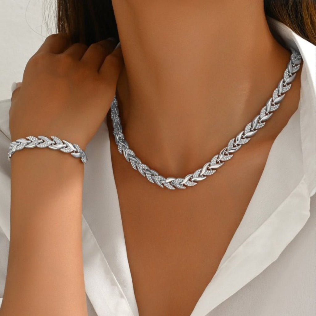Diamond-encrusted Set