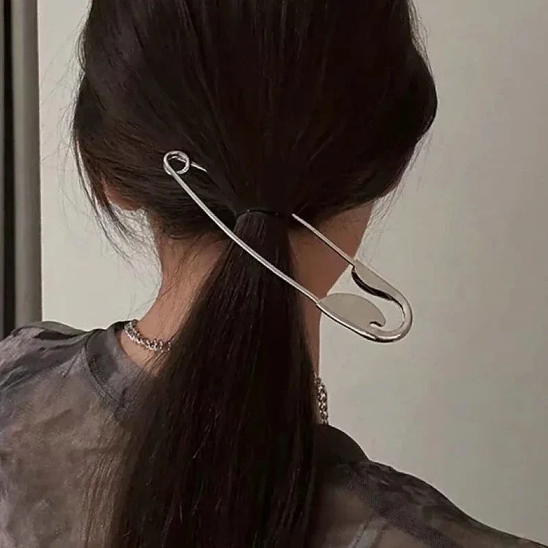 Ivory Curve