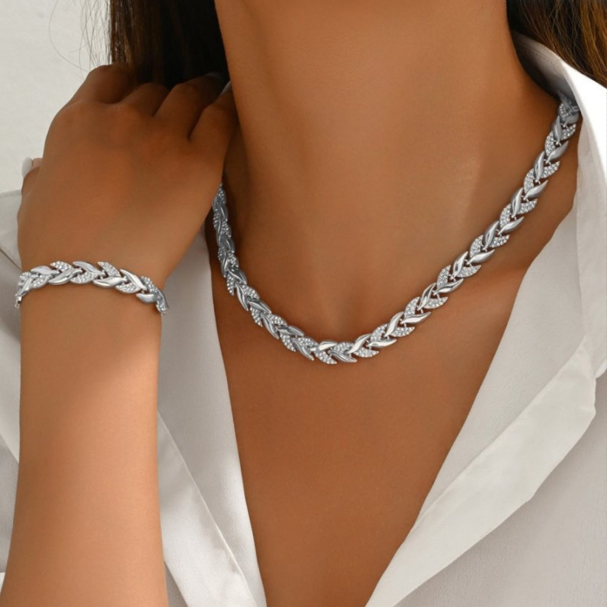 Diamond-encrusted Set